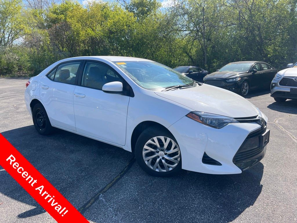 2019 Toyota Corolla LE AT's photo