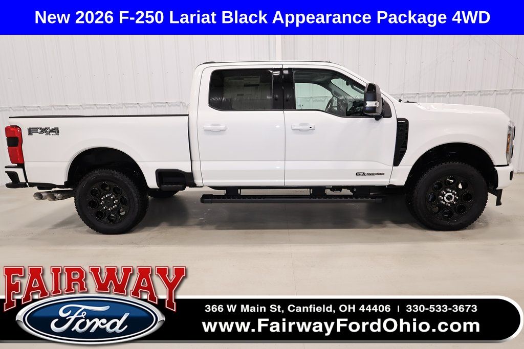 Star White Metallic Tri-Coat 2026 Ford F-250 Super Duty Lariat Crew Cab 4WD Pickup Truck Four-Wheel Drive Automatic