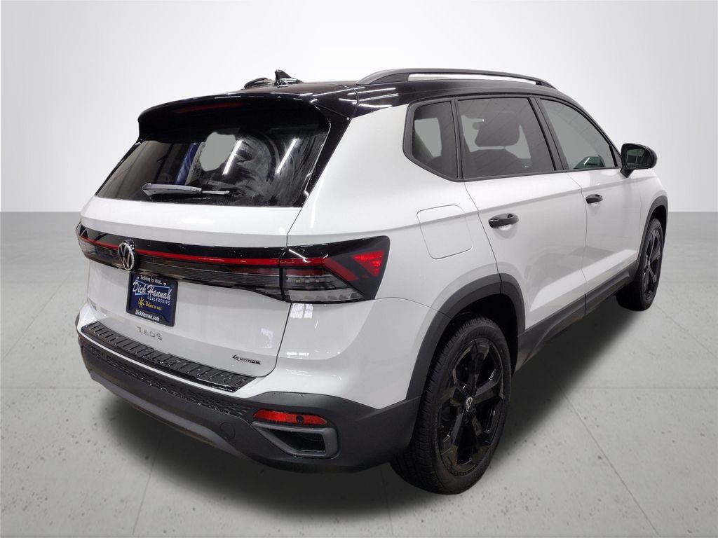 2025 Volkswagen Taos 1.5T SE