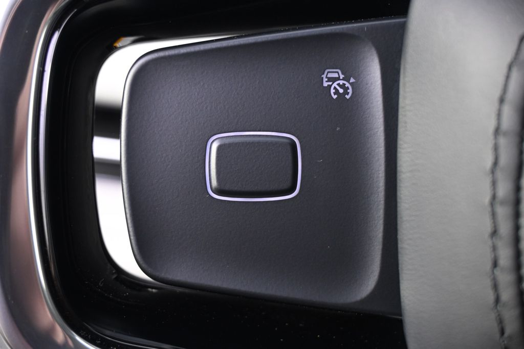 New 2026 White Lincoln Reserve image 31