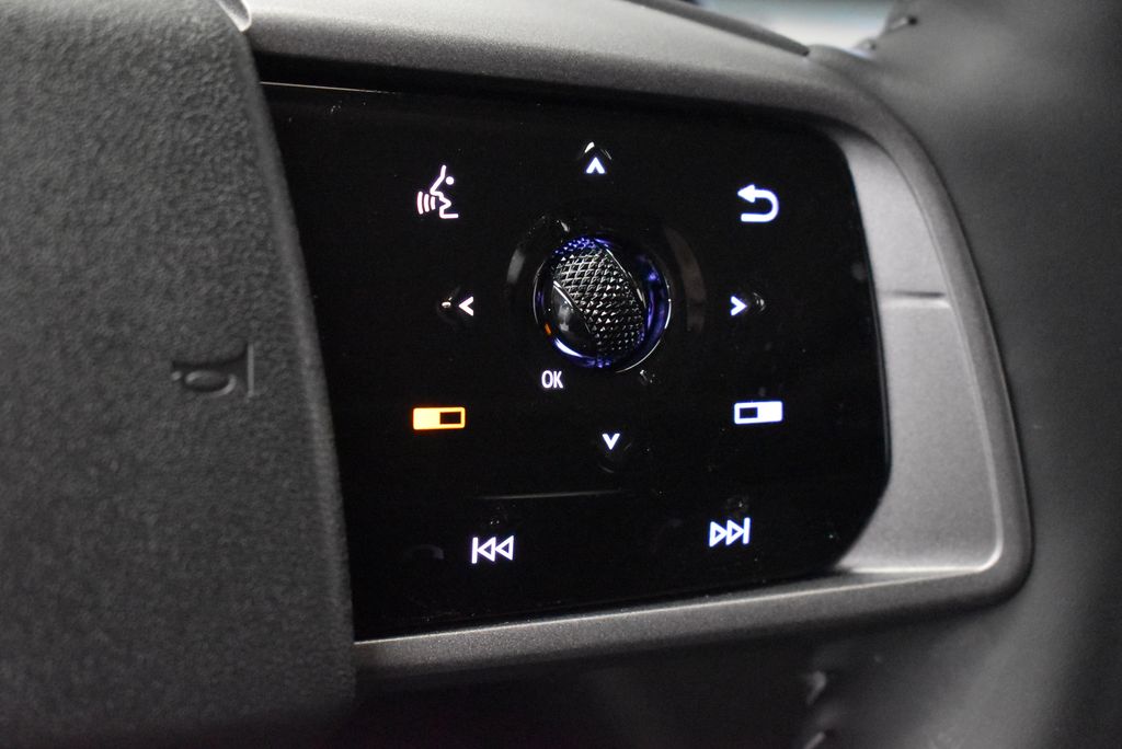 2025 Nissan Murano SL 21