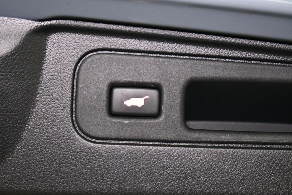 Thumbnail: 2023 Honda Passport - 6