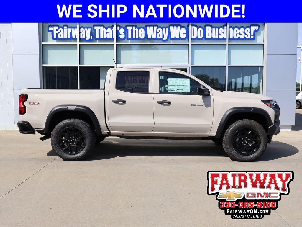 White Sands 2026 Chevrolet Colorado Pickup Truck Four-Wheel Drive 8-Speed Automatic