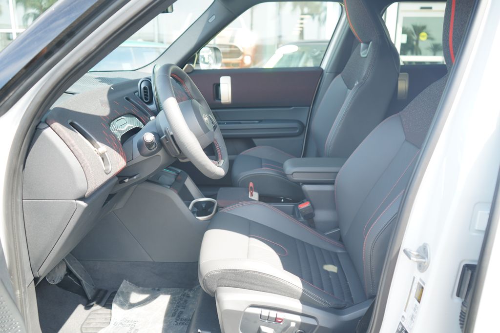 Thumbnail: 2026 MINI Cooper Countryman - 6