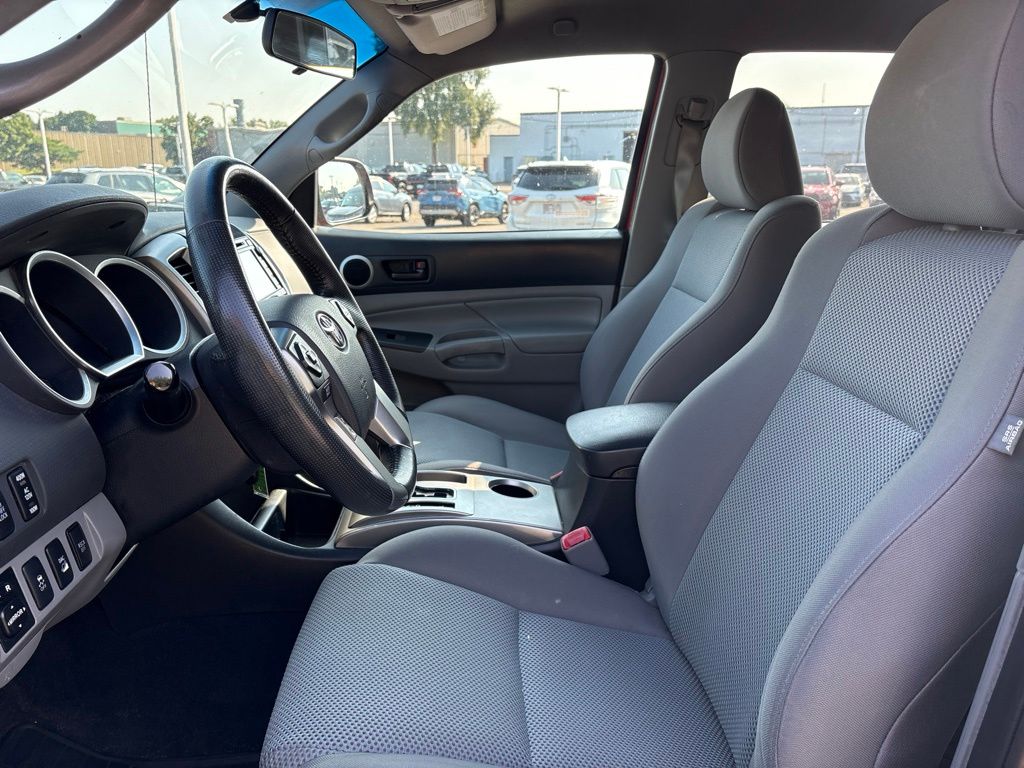 Used 2015 Toyota Tacoma Truck