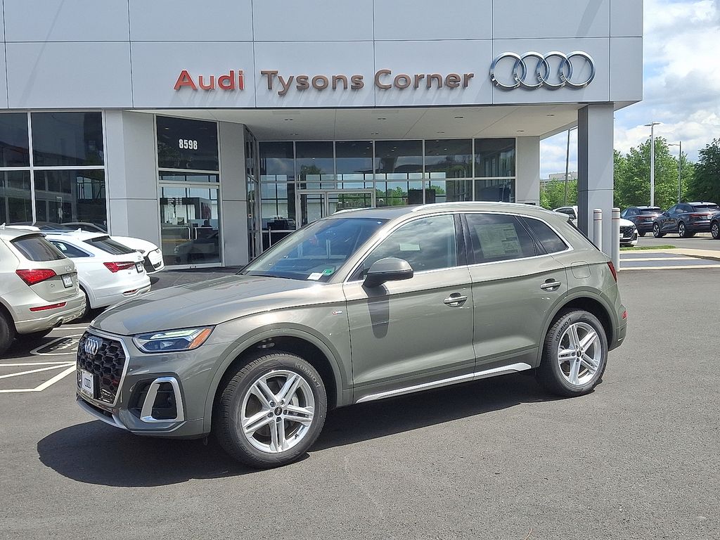 2025 Audi Q5  Hero Image