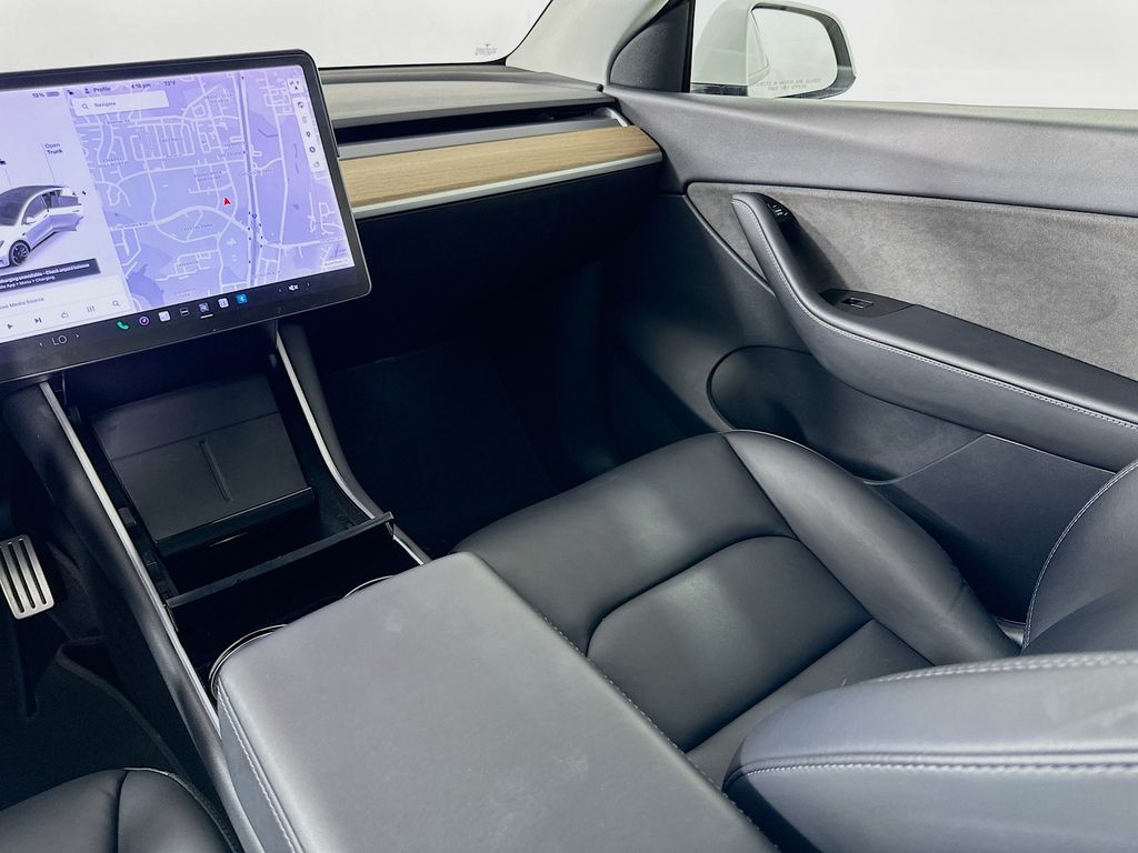 2020 Tesla Model Y Performance 21