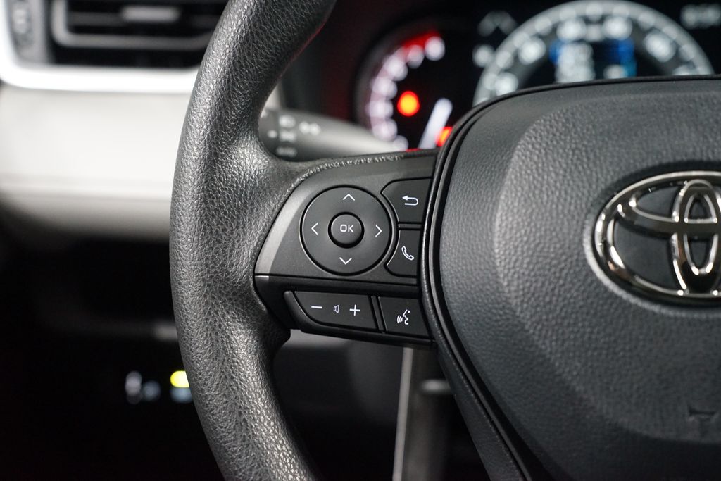 Thumbnail: 2025 Toyota RAV4 - 14