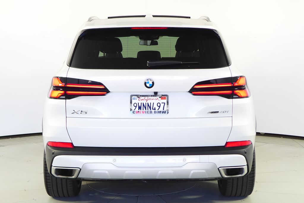 Thumbnail: 2026 BMW X5 - 8