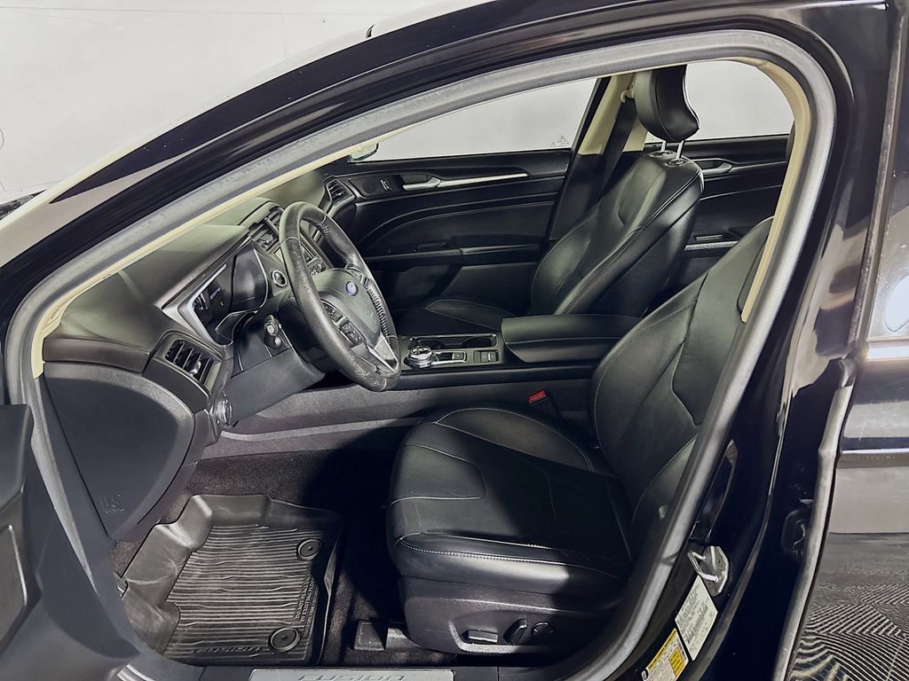 2017 Ford Fusion Energi Titanium