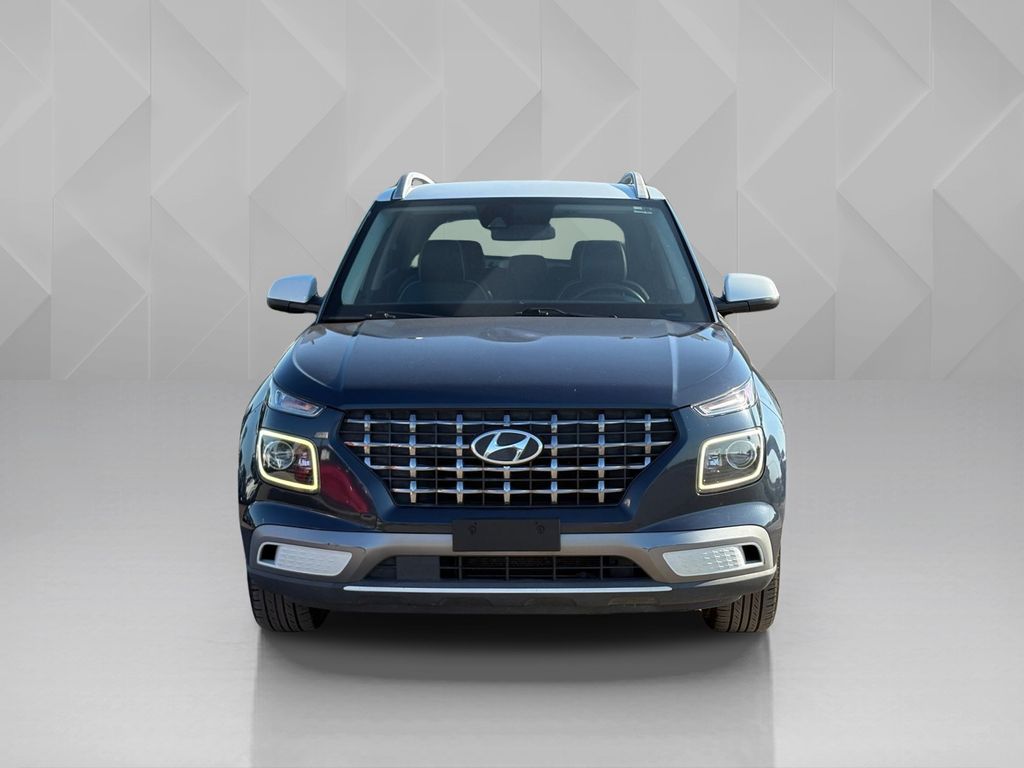 Used 2022 Hyundai Venue Limited with VIN KMHRC8A39NU133924 for sale in Rosenberg, TX