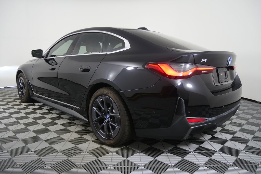 Thumbnail: 2024 BMW i4 - 5