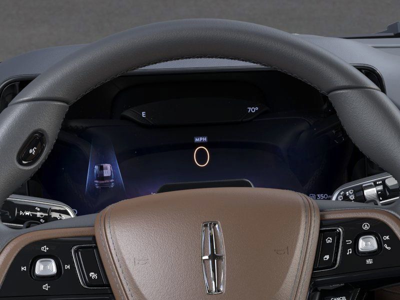 Thumbnail: 2025 Lincoln Aviator - 13