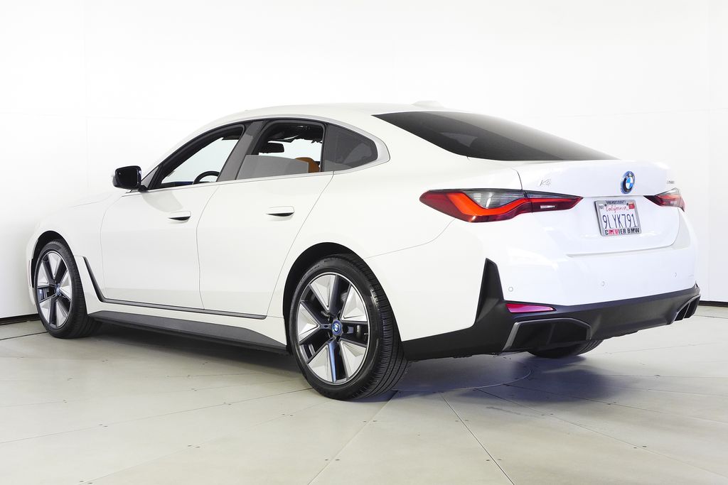 Thumbnail: 2024 BMW i4 - 9