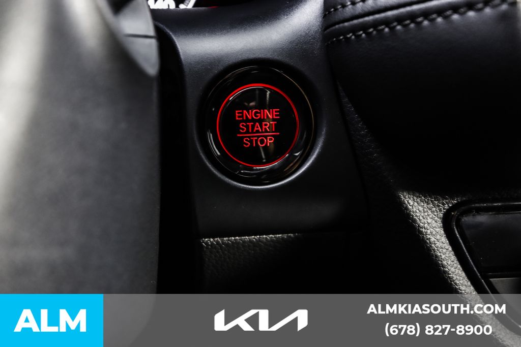 2023 Honda HR-V LX photo 26