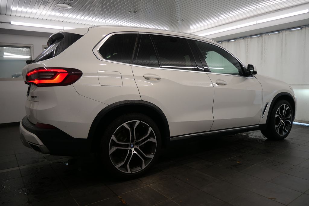 2021 BMW X5 sDrive40i 7