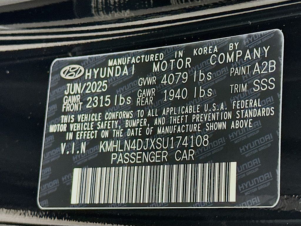 Thumbnail: 2025 Hyundai Elantra - 23