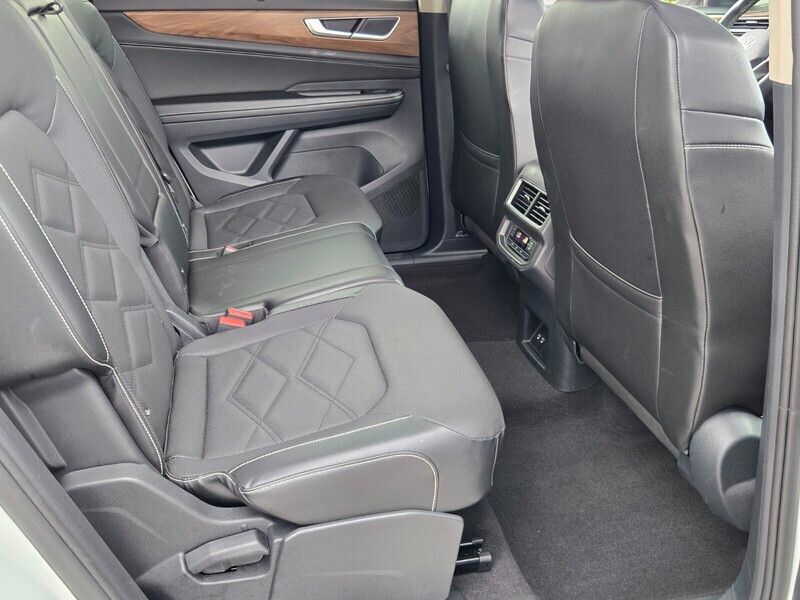 2024 Volkswagen Atlas - $26,867