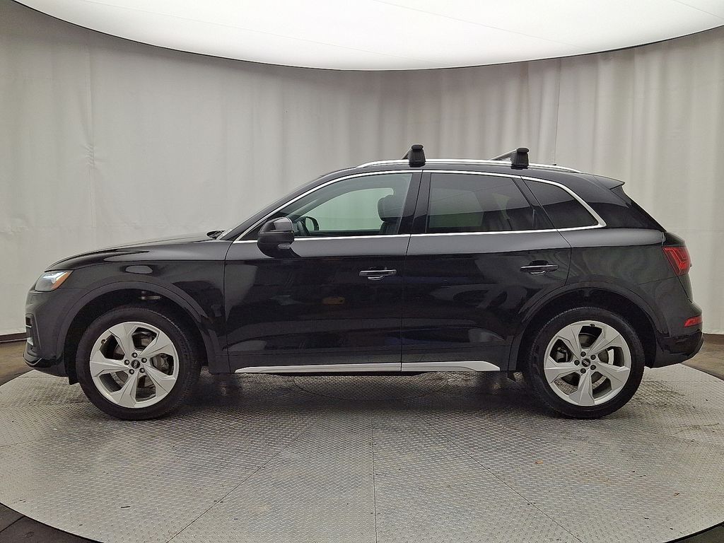 Thumbnail: 2021 Audi Q5 - 7