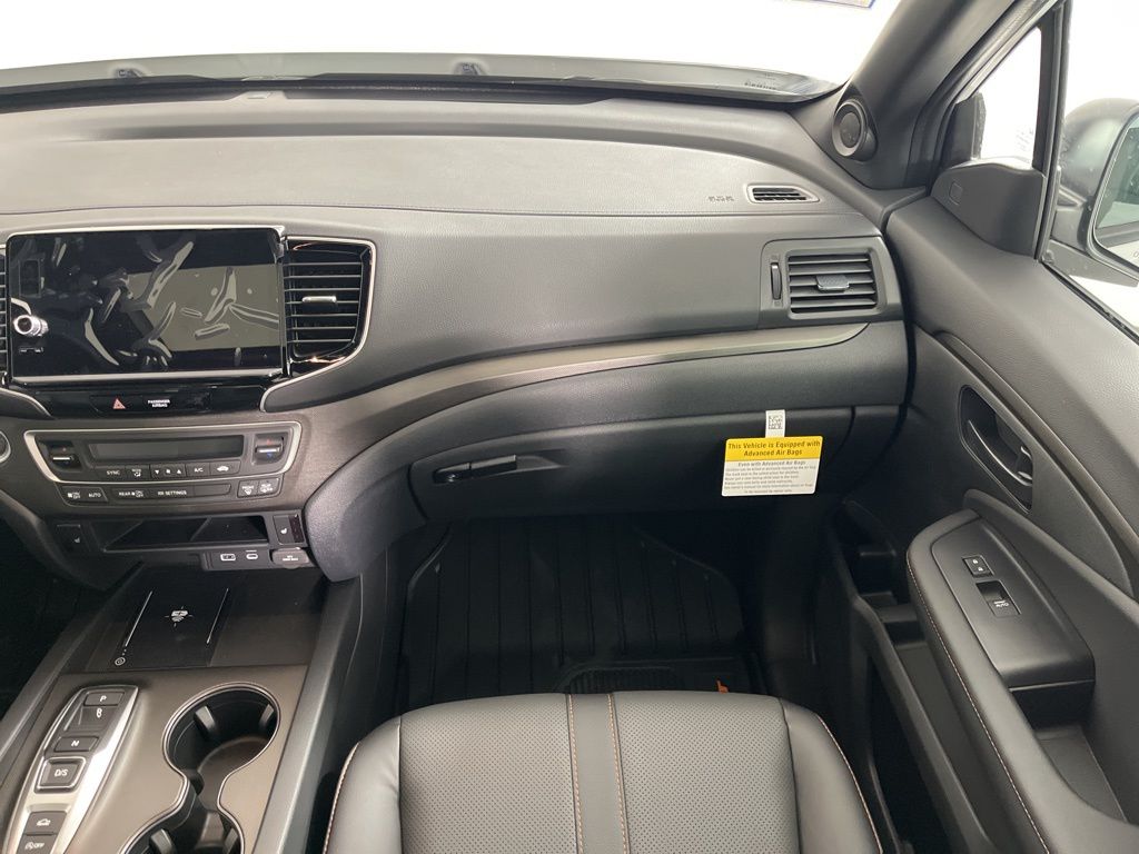 Thumbnail: 2026 Honda Ridgeline - 14