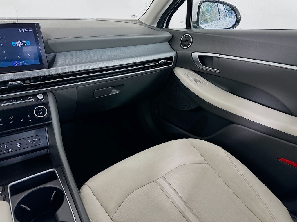 Thumbnail: 2024 Hyundai Sonata - 22