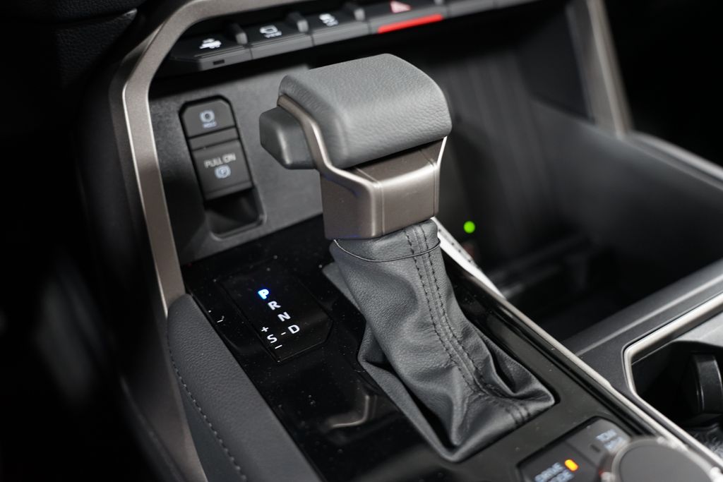 2025 Toyota Tundra Limited 23