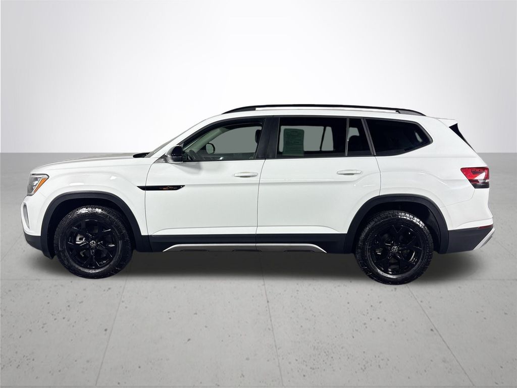 2024 Volkswagen Atlas 2.0T Peak Edition SE w/Technology