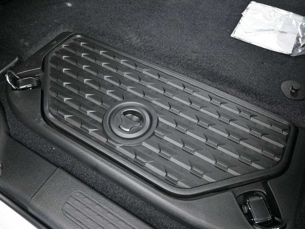 New 2026 Bright White Clearcoat Ram Big Horn/Lone Star image 35