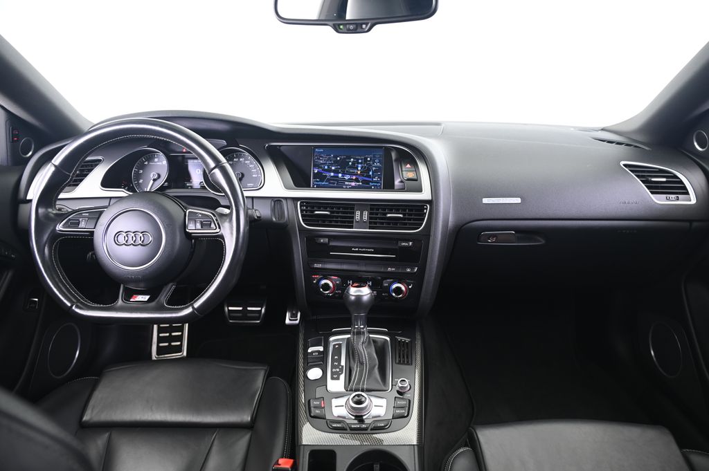 Thumbnail: 2013 Audi S5 - 28