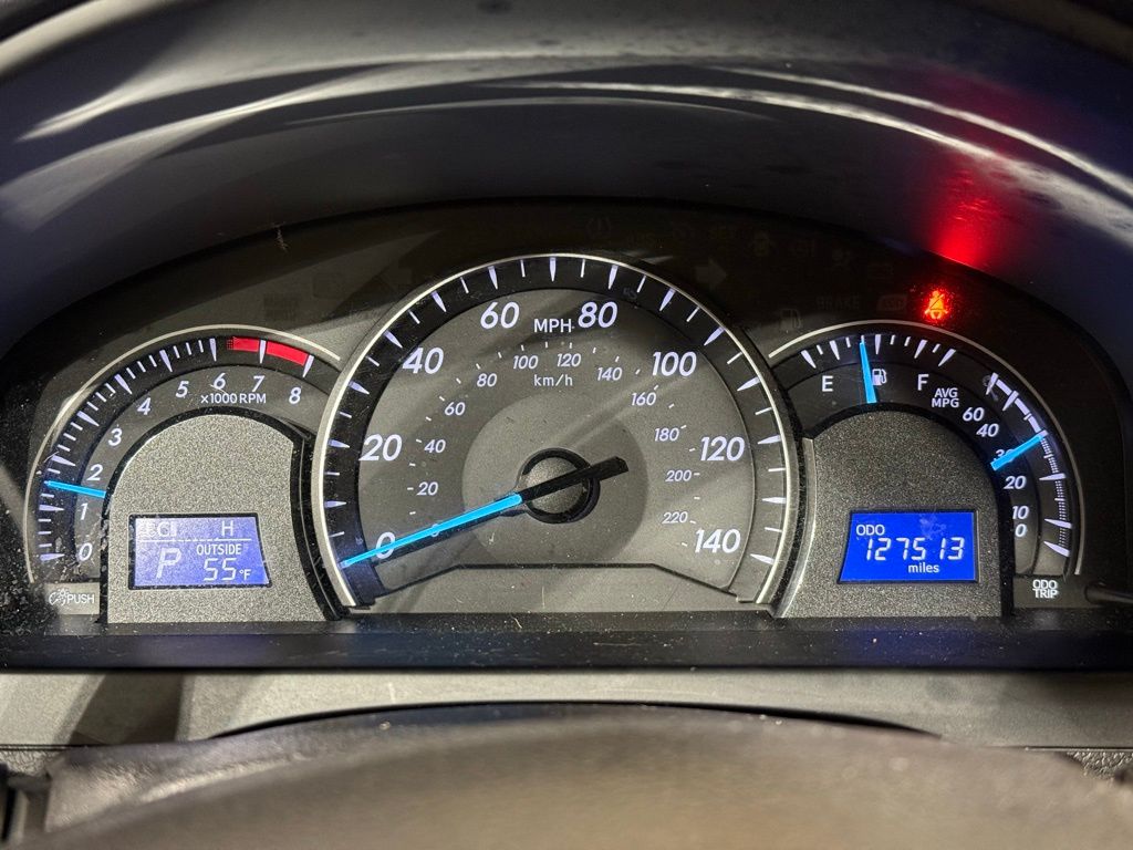 Thumbnail: 2015 Toyota Camry - 23