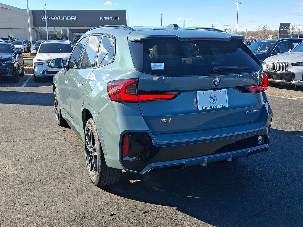 Thumbnail: 2026 BMW X1 - 3