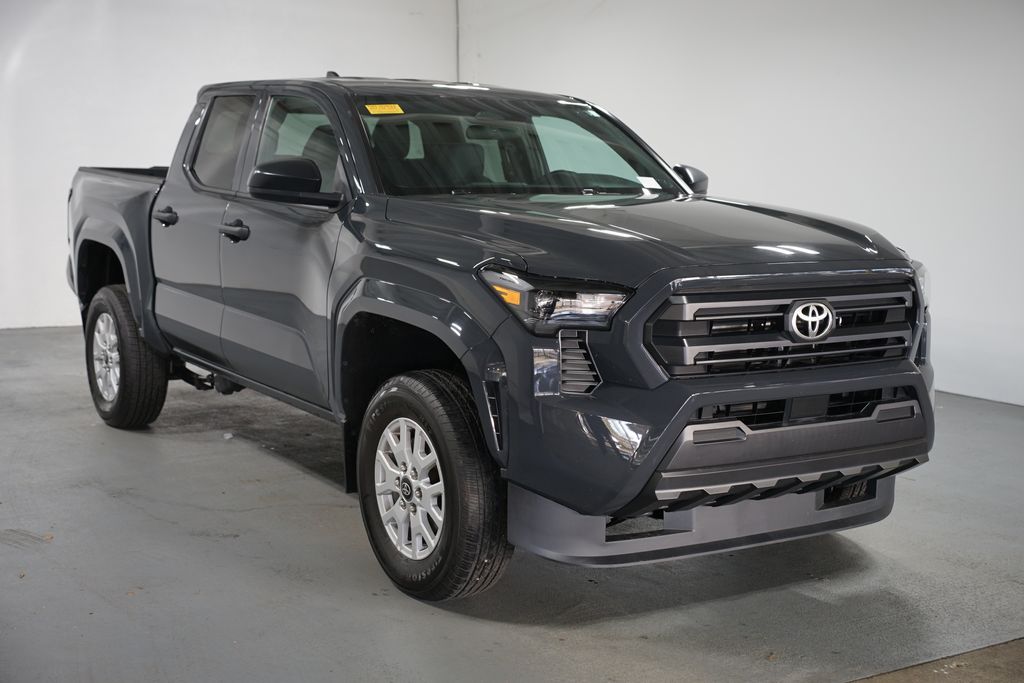 Thumbnail: 2024 Toyota Tacoma - 3