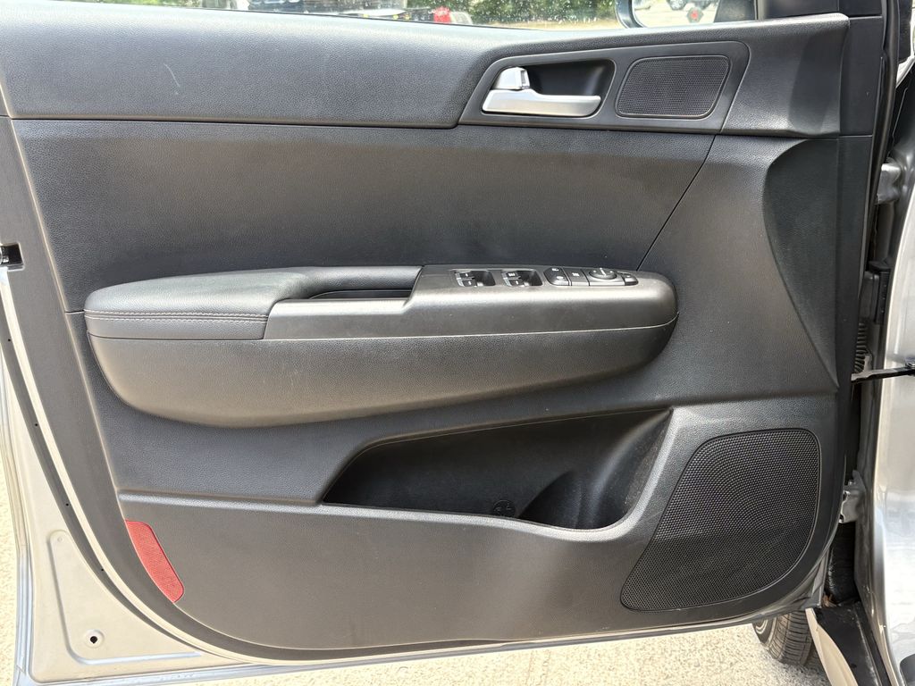 2021 Kia Sportage LX Gray at Community Kia