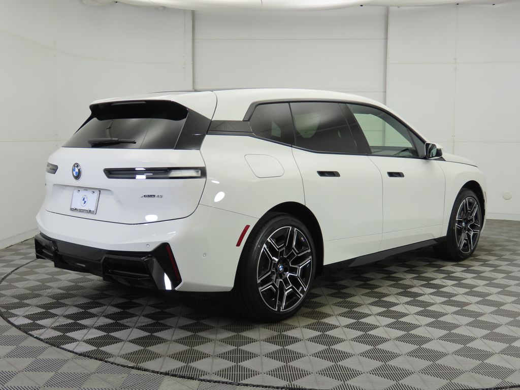 Thumbnail: 2026 BMW iX - 5