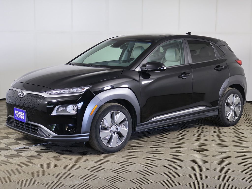 Certified Used 2021 Black Hyundai Limited image 7