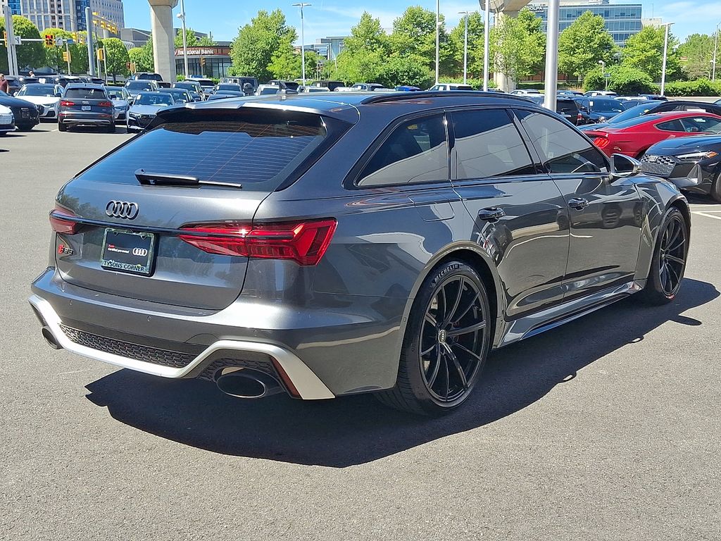 Thumbnail: 2021 Audi RS 6 - 4