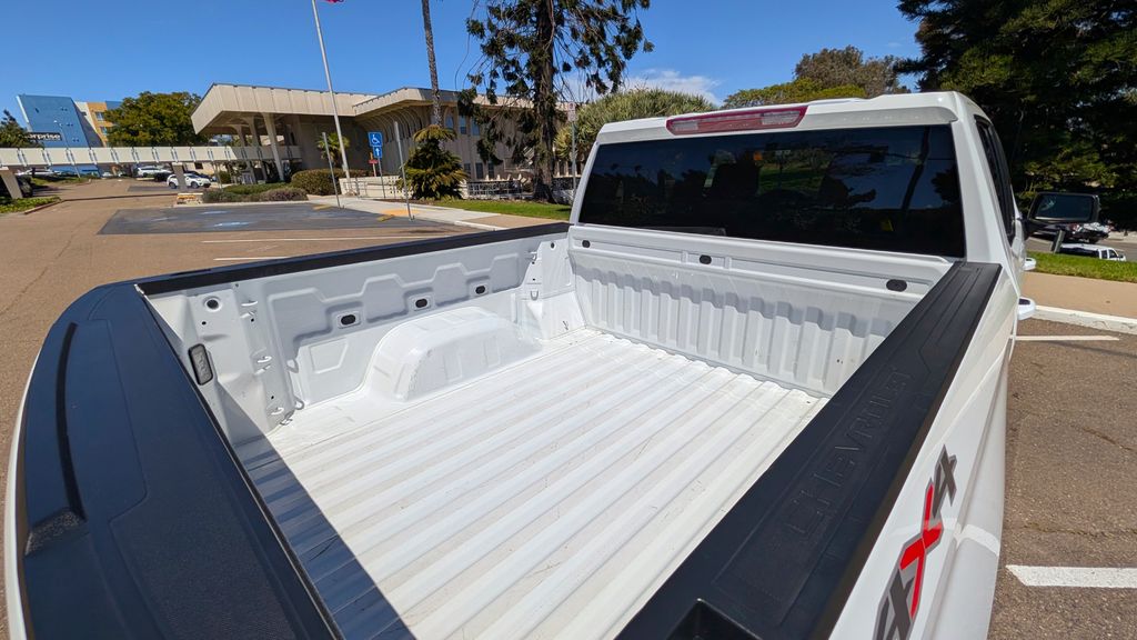 Used 2023 Chevrolet Silverado 1500 LT 4D Crew Cab