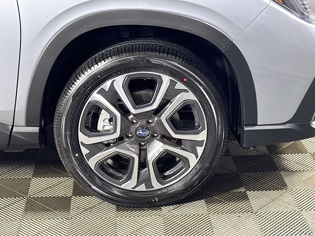 2025 Subaru Ascent Touring