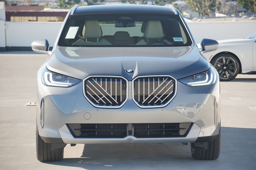 Thumbnail: 2026 BMW X3 - 2
