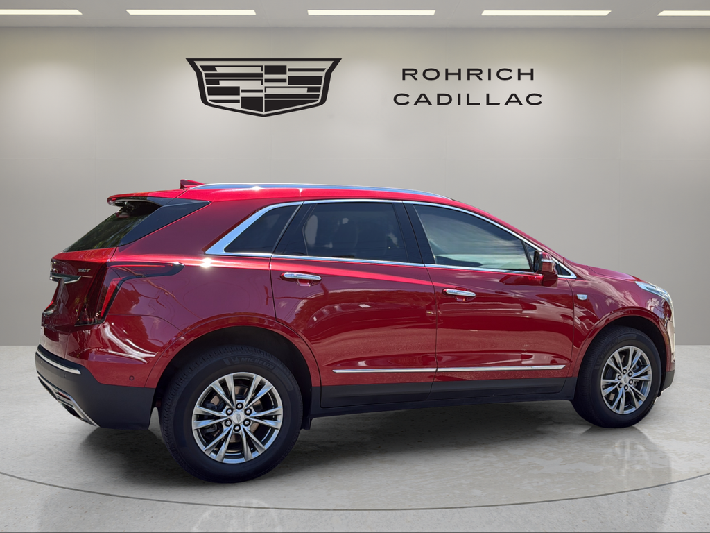 2022 Cadillac XT5