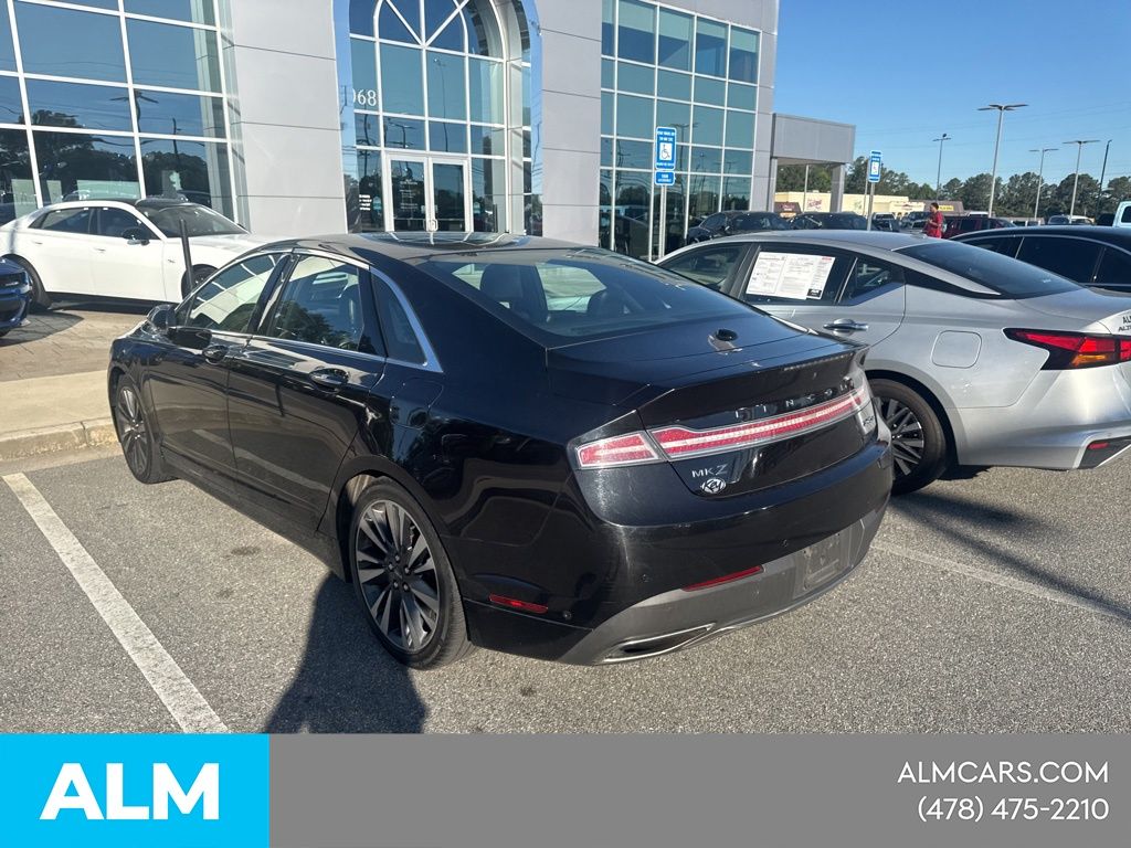 Used 2020 Black Lincoln Reserve image 13