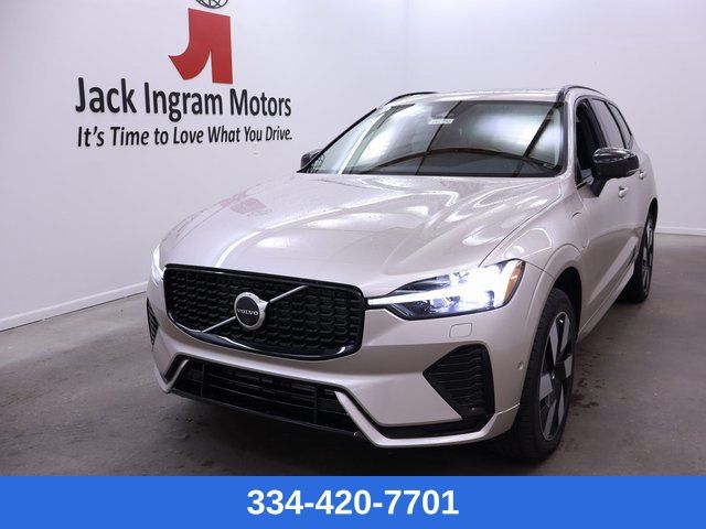 Bright Dusk Metallic 2025 Volvo XC60 SUV / Crossover All-Wheel Drive Automatic
