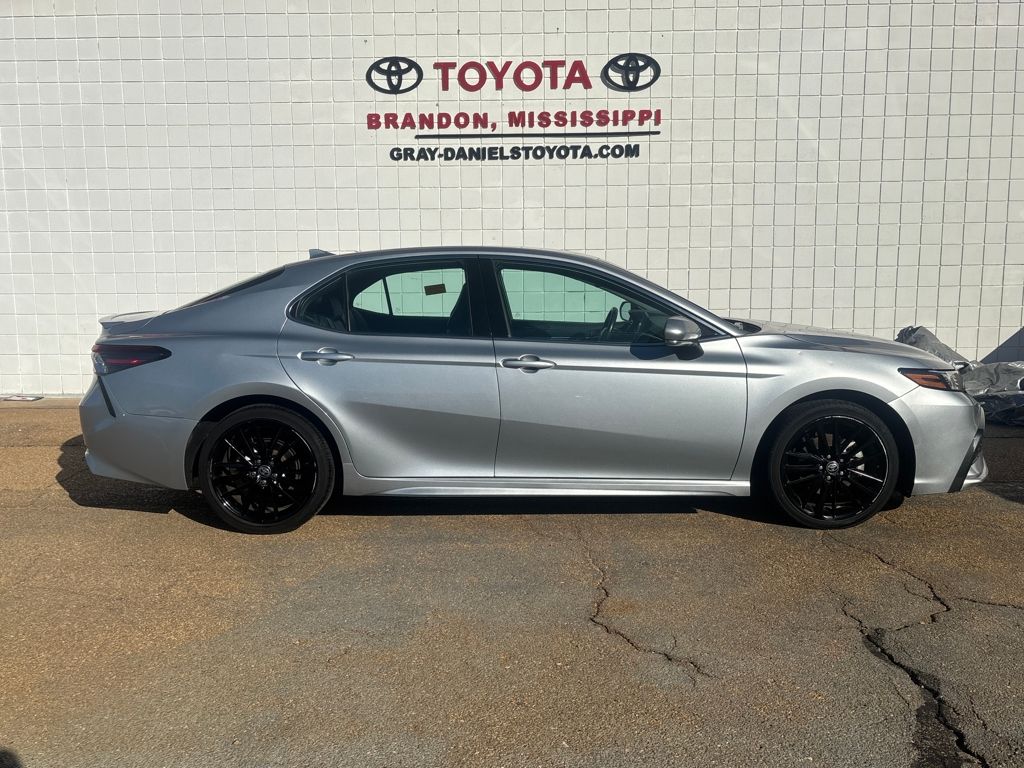 2023 Toyota Camry XSE's photo