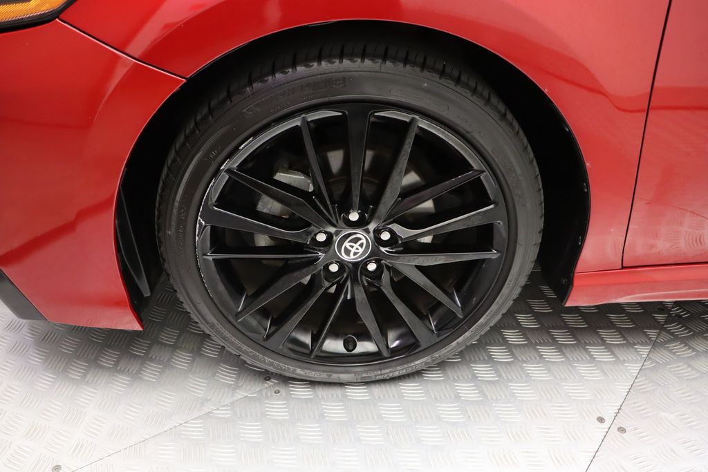2021 Toyota Camry XSE 4