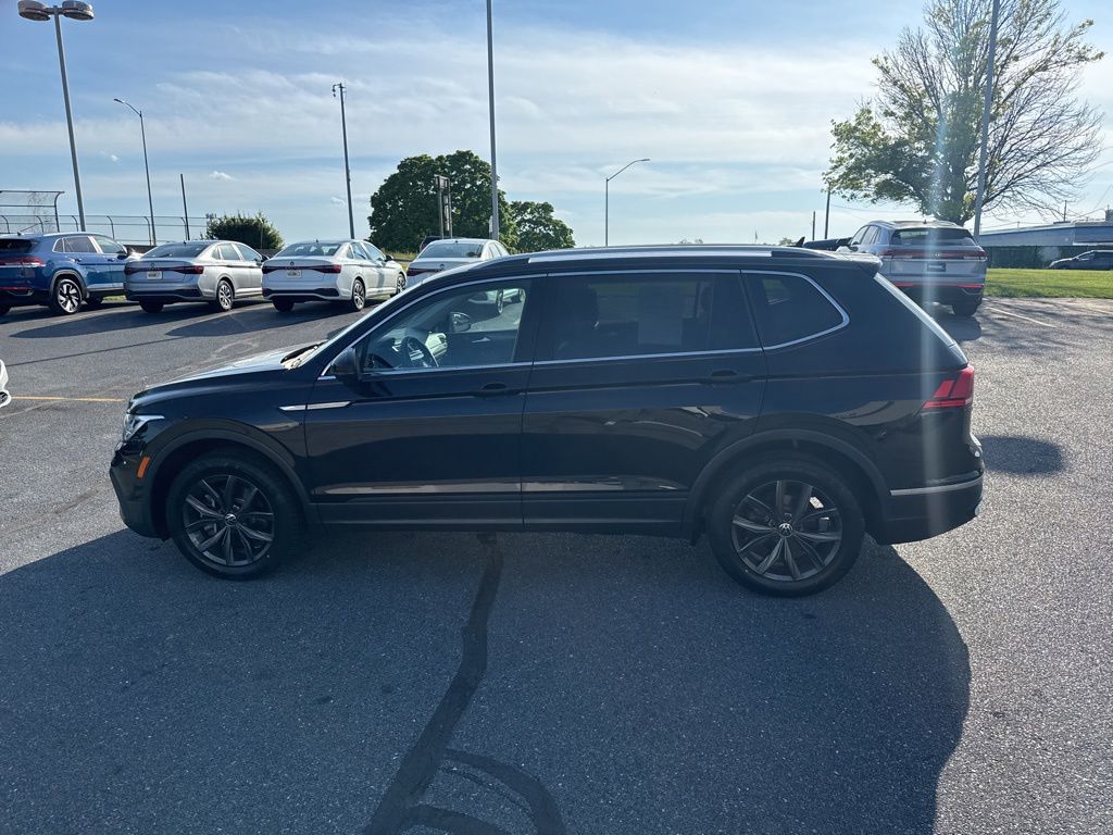 2023 Volkswagen Tiguan 2.0T SE Black at Sutliff Volkswagen
