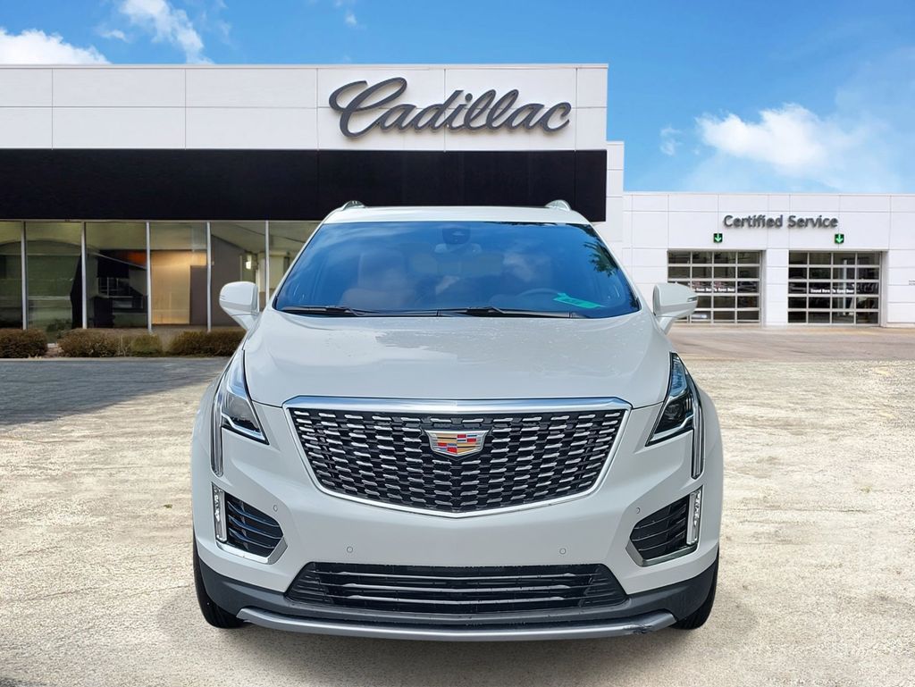 2024 Cadillac XT5 Premium Luxury 2