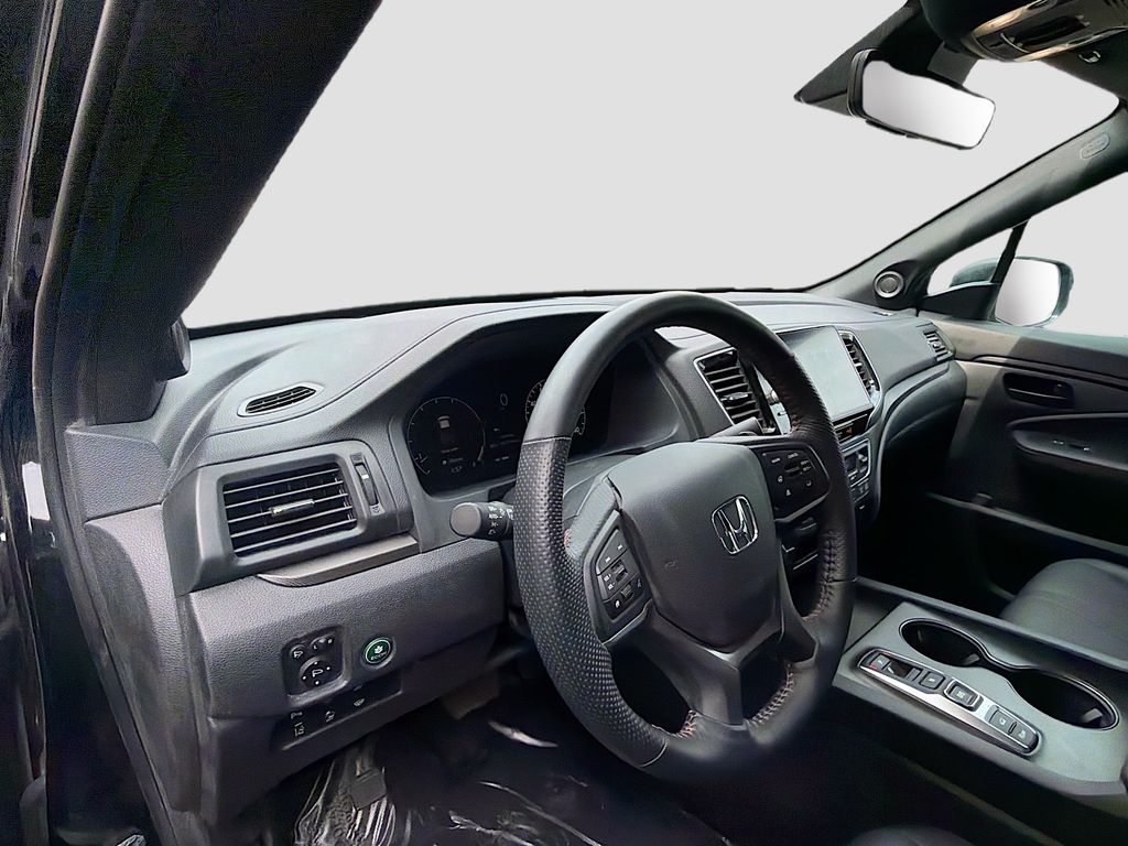Used 2025 Black Honda TrailSport image 9