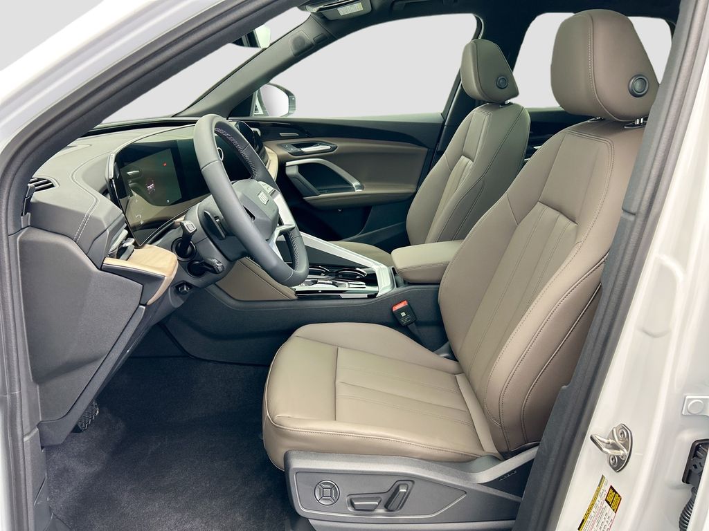 Thumbnail: 2025 Audi Q5 - 19