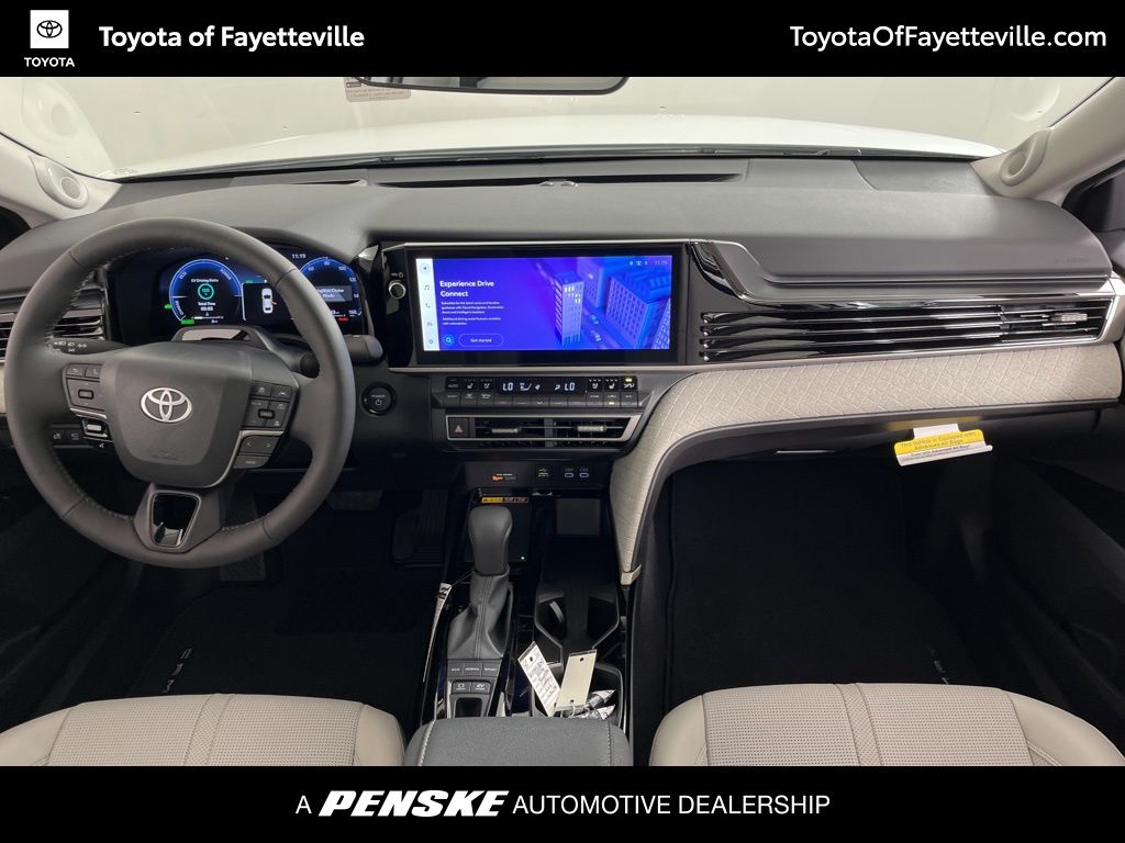 2025 Toyota Camry XLE 16