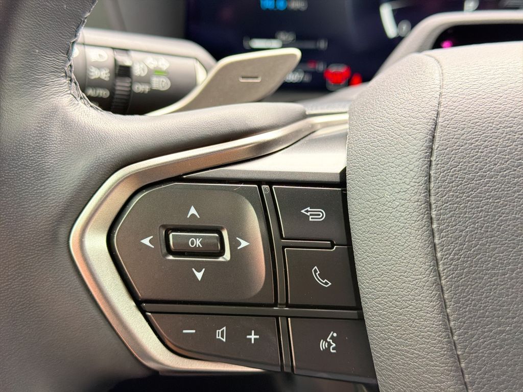 Thumbnail: 2024 Lexus GX - 26